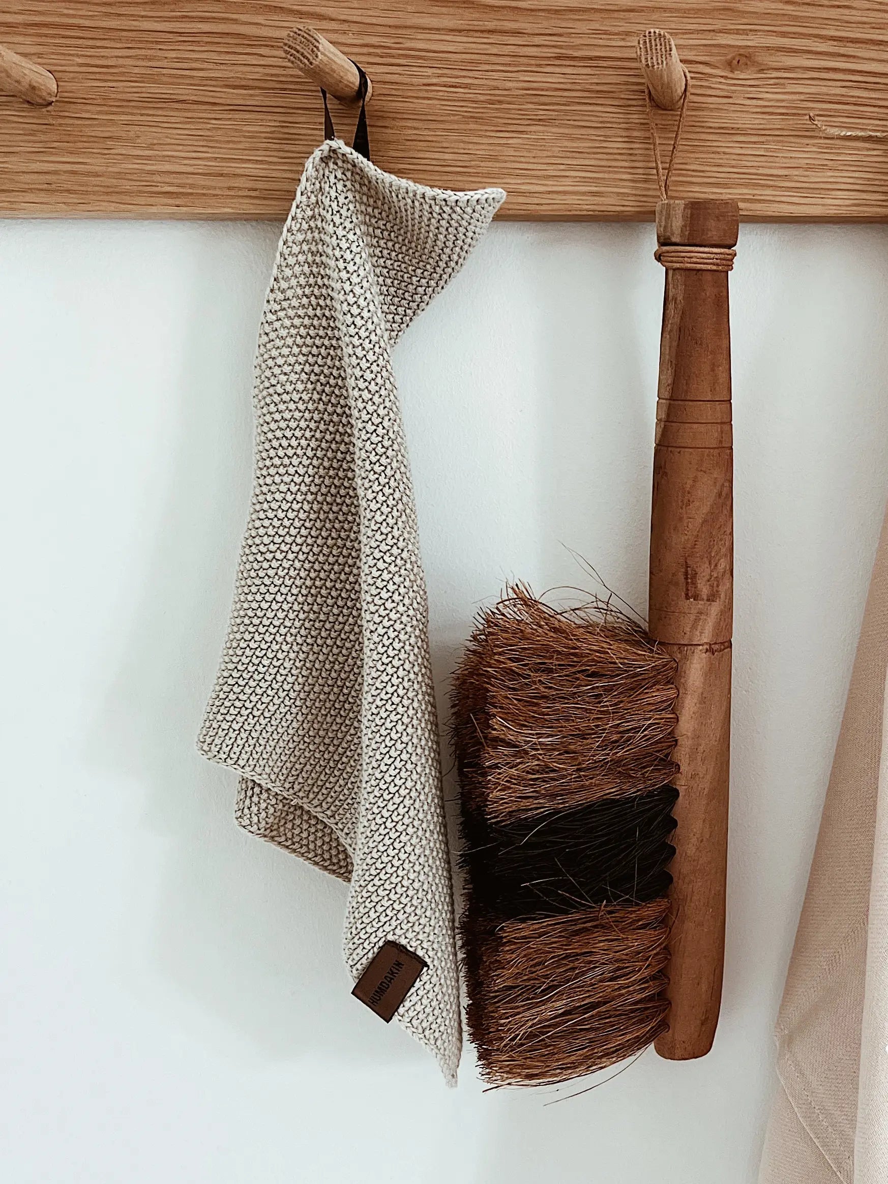 HUMDAKIN Håndkost i træ Wood Brushes 022 Bamboo wood